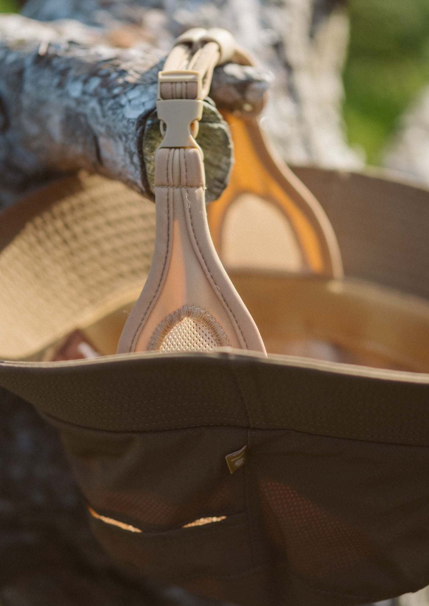 Sun protection surf bucket hat water resistant UPF 50 +