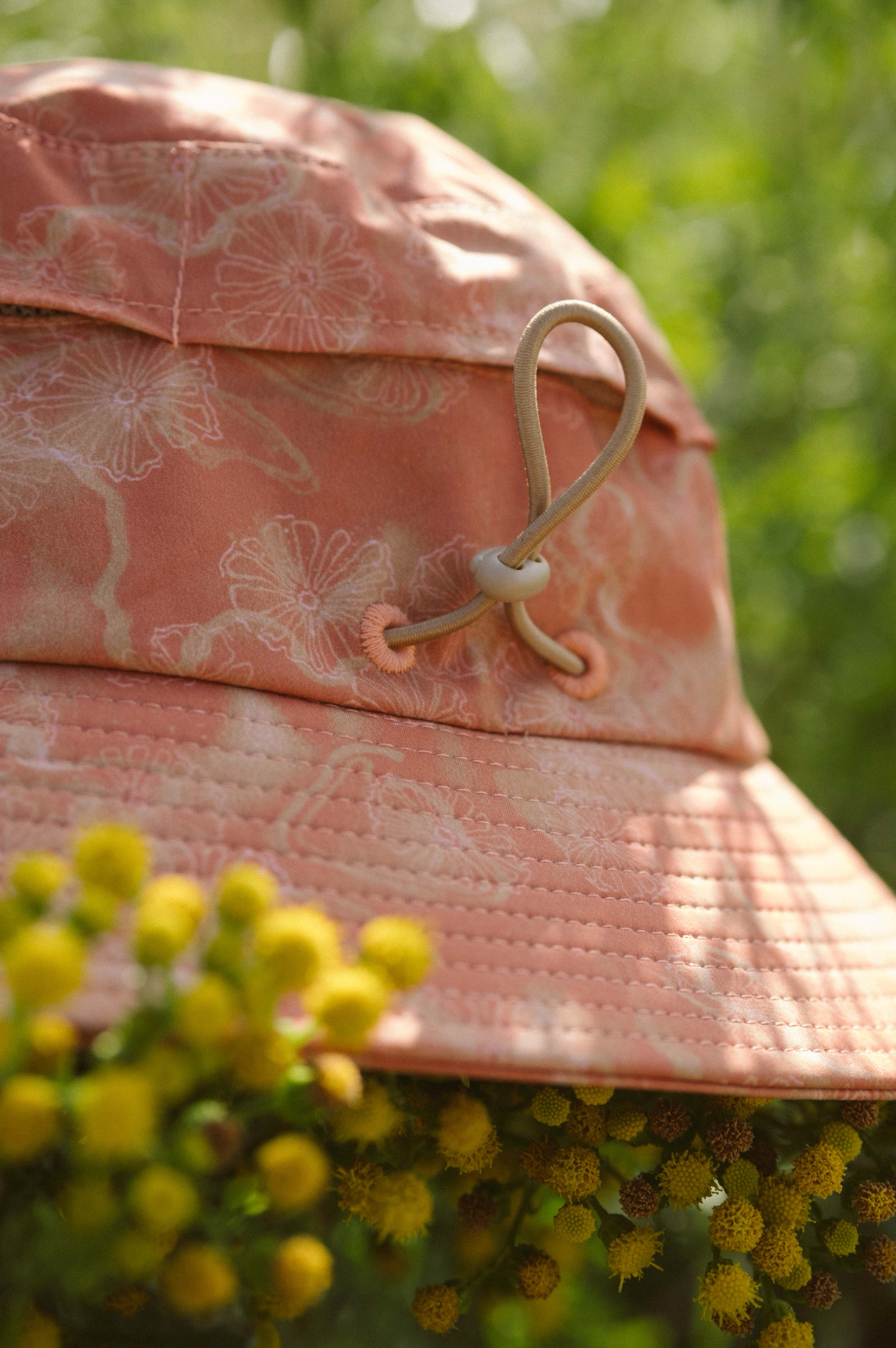 Sun protection surf bucket hat water resistant UPF 50 +